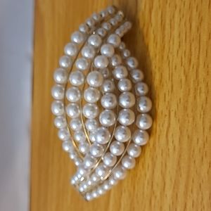 Beautiful Vintage Pearl Barrette Hair Jewelry